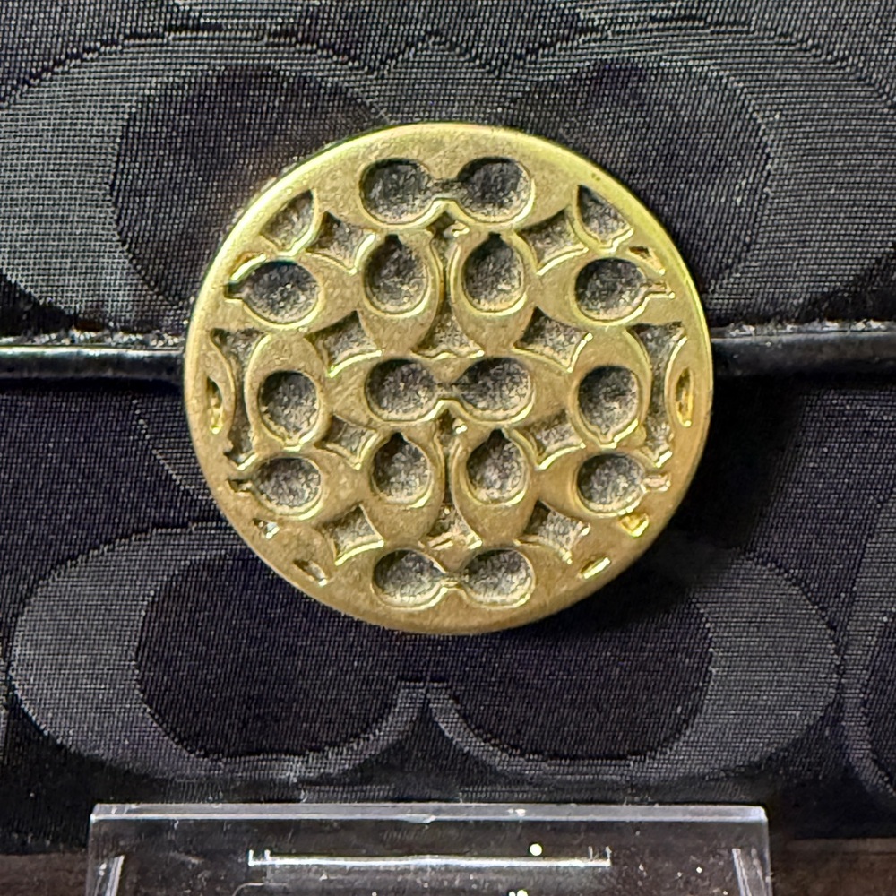 Coach Alexandra Signature Leather Wallet - EUC - Picture 6 of 6